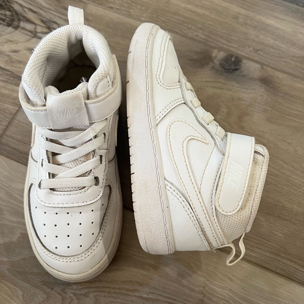 Nike Kids White High-Top Sneakers size 9